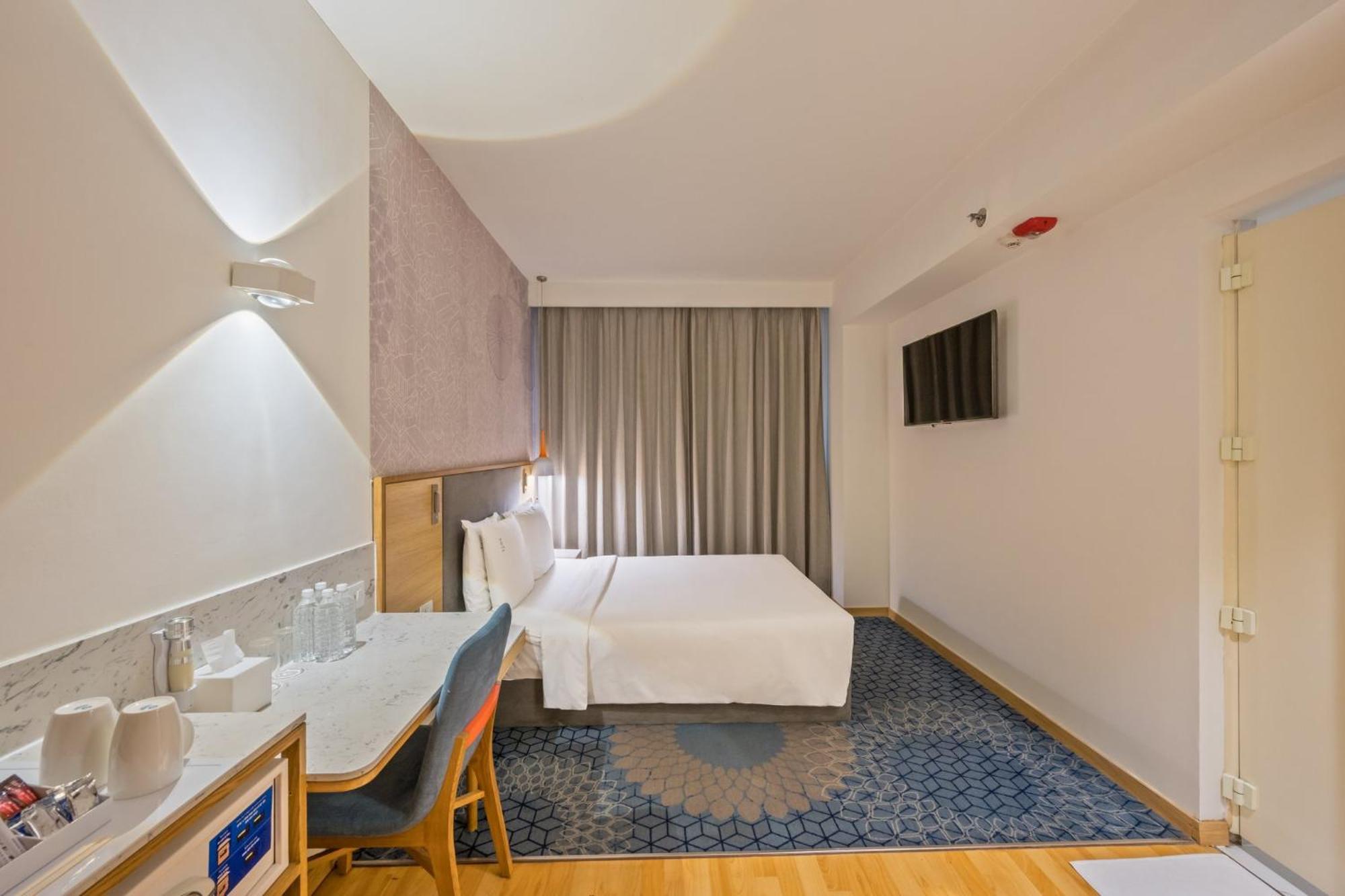 Holiday Inn Express Gurugram Sector 50 By Ihg Gurgáon Exteriér fotografie